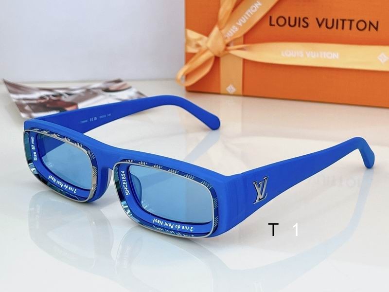 LV Sunglasses 607